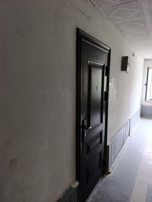 1-хонали уй сотилади