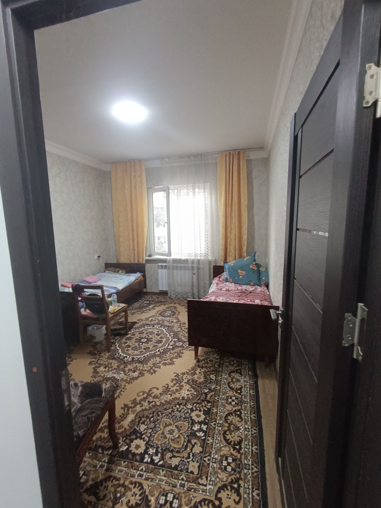 Продается 4-комната квартира  1- этаж 5 этажного дома на Юнусабад-9