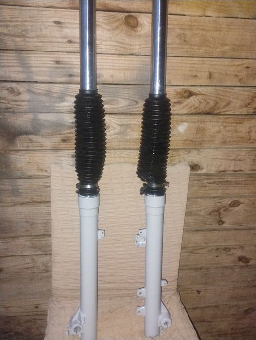 Преден амортисьор (колци) за мотор