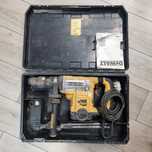 Amanet F28: Ciocan rotopercutor Dewalt D25601 QS