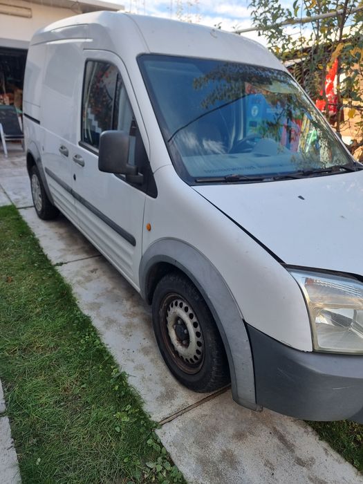 Vând FORD TRANSIT Conect  2000€