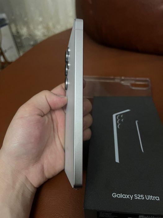 Samsung s25 Ultra White Titanium