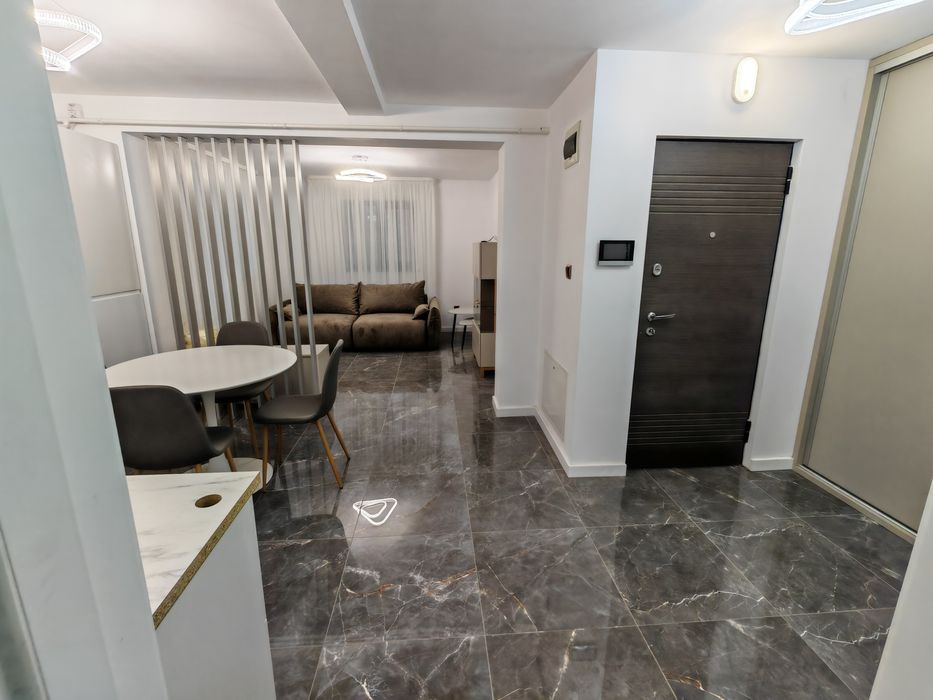 Apartament 2 camere zona centrala
