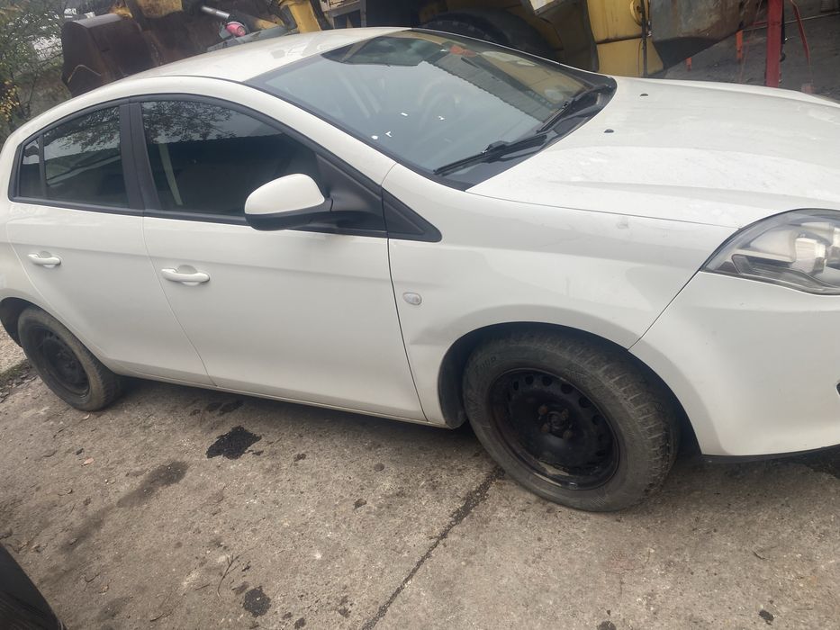 Fiat bravo 2011,bara fata/spate,faruri,capota,tragher,turbina,injectoa