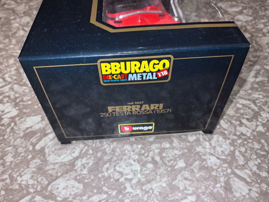 Ferrari 250 Testa Rossa (1957) Bburago 1/18