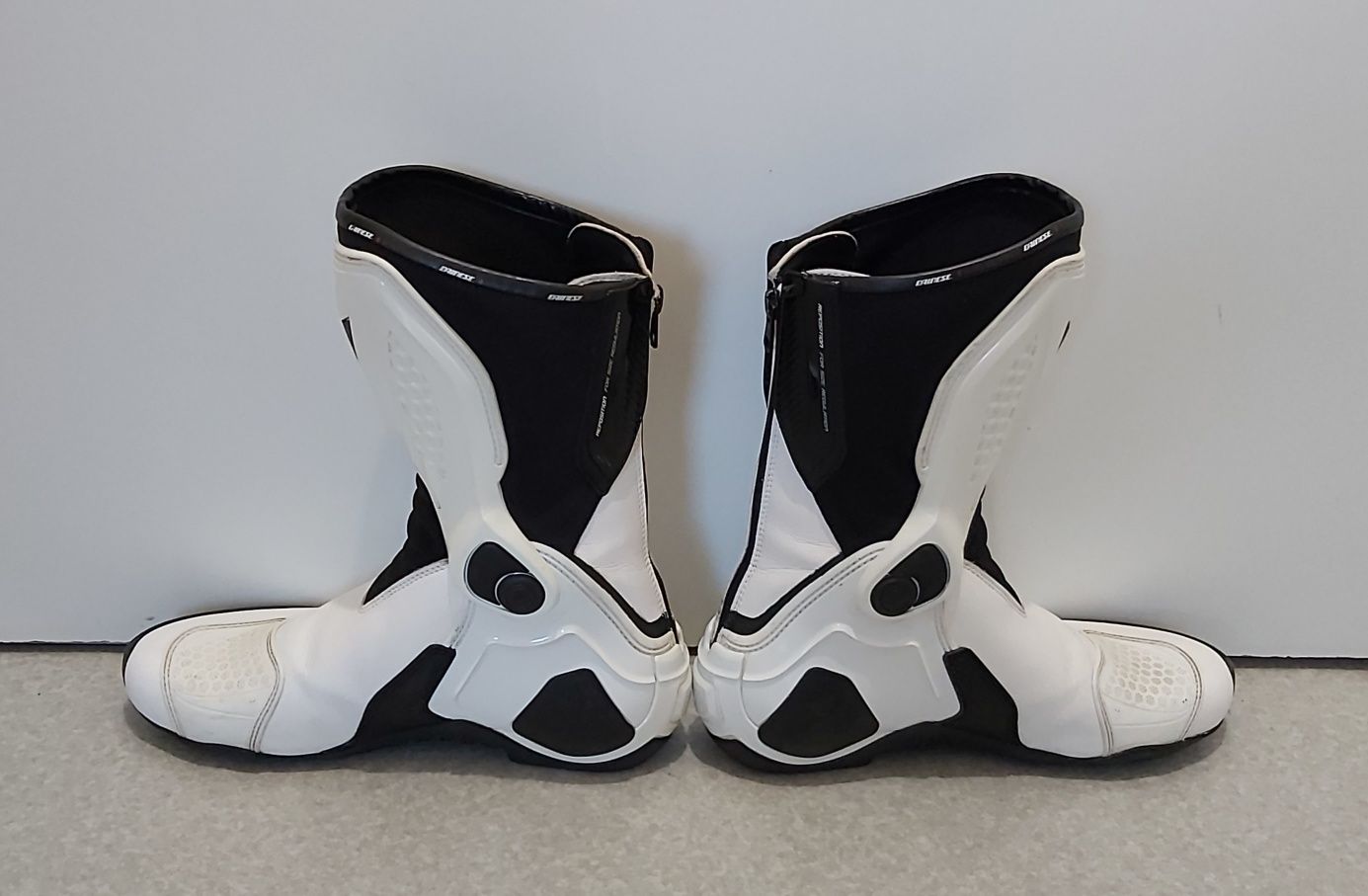 Dainese Torque Race Out N°44