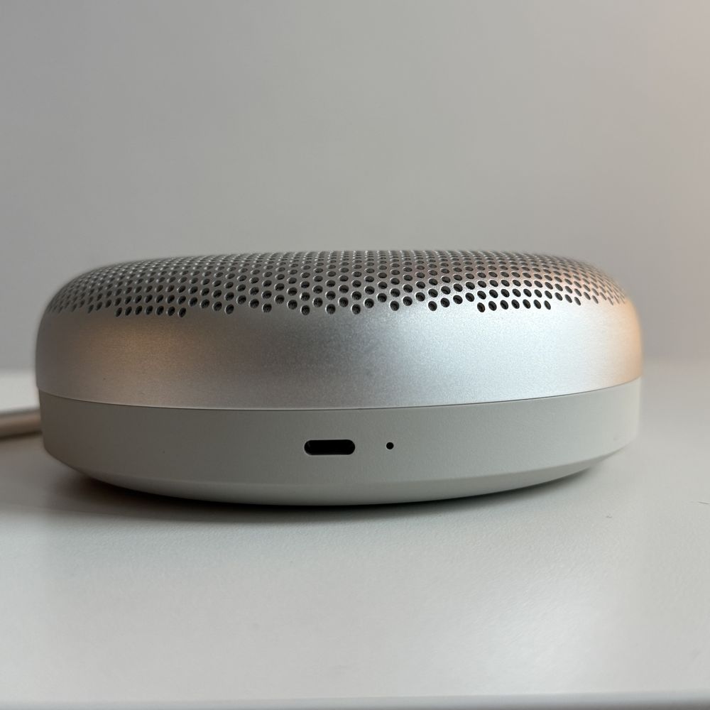 Bang & Olufsen A1 2nd Gen Безжична Bluetooth Колонка