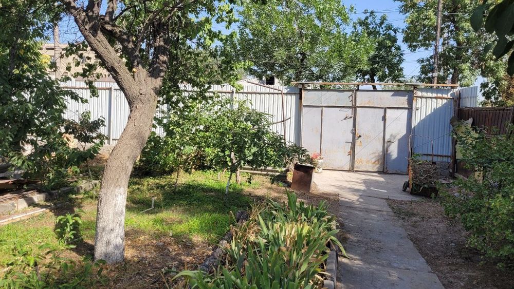 Срочно продам участок 6,5 соток в Яшнабадском районе.