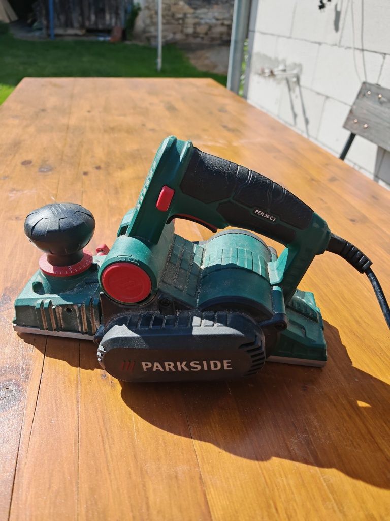 Rindea electrica