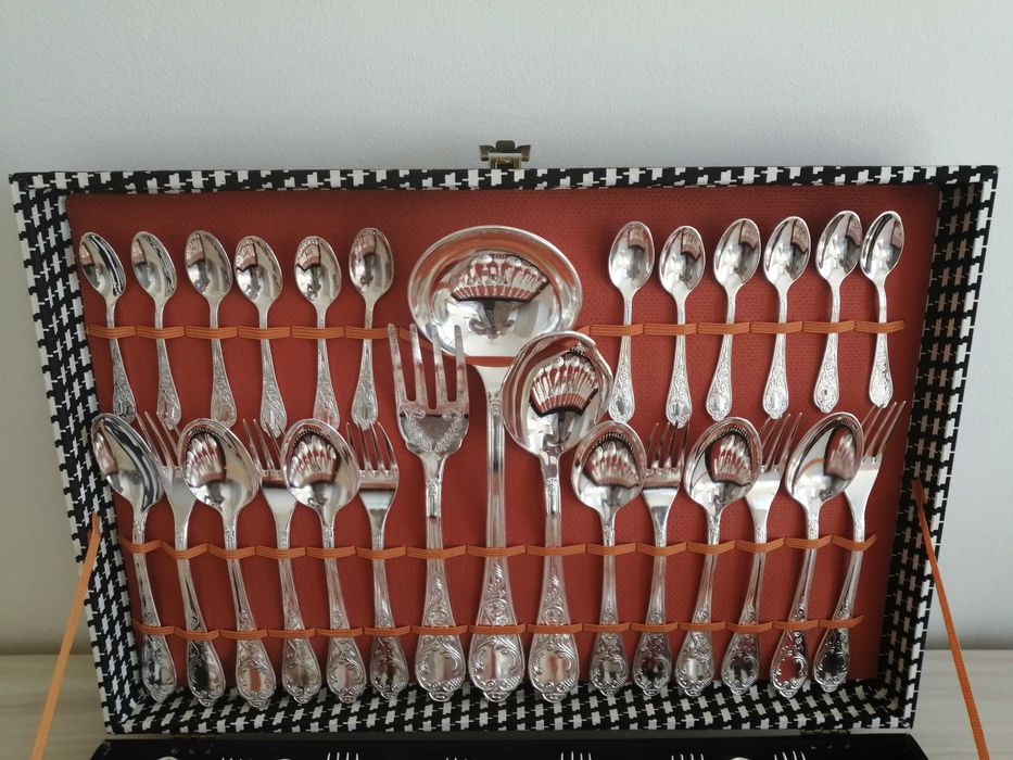 Посребрени прибори за хранене висок клас