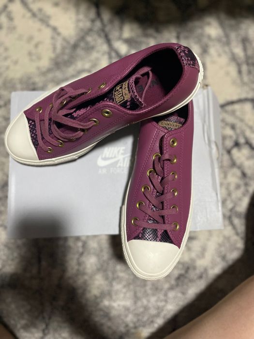 Pantofi sport marca Converse