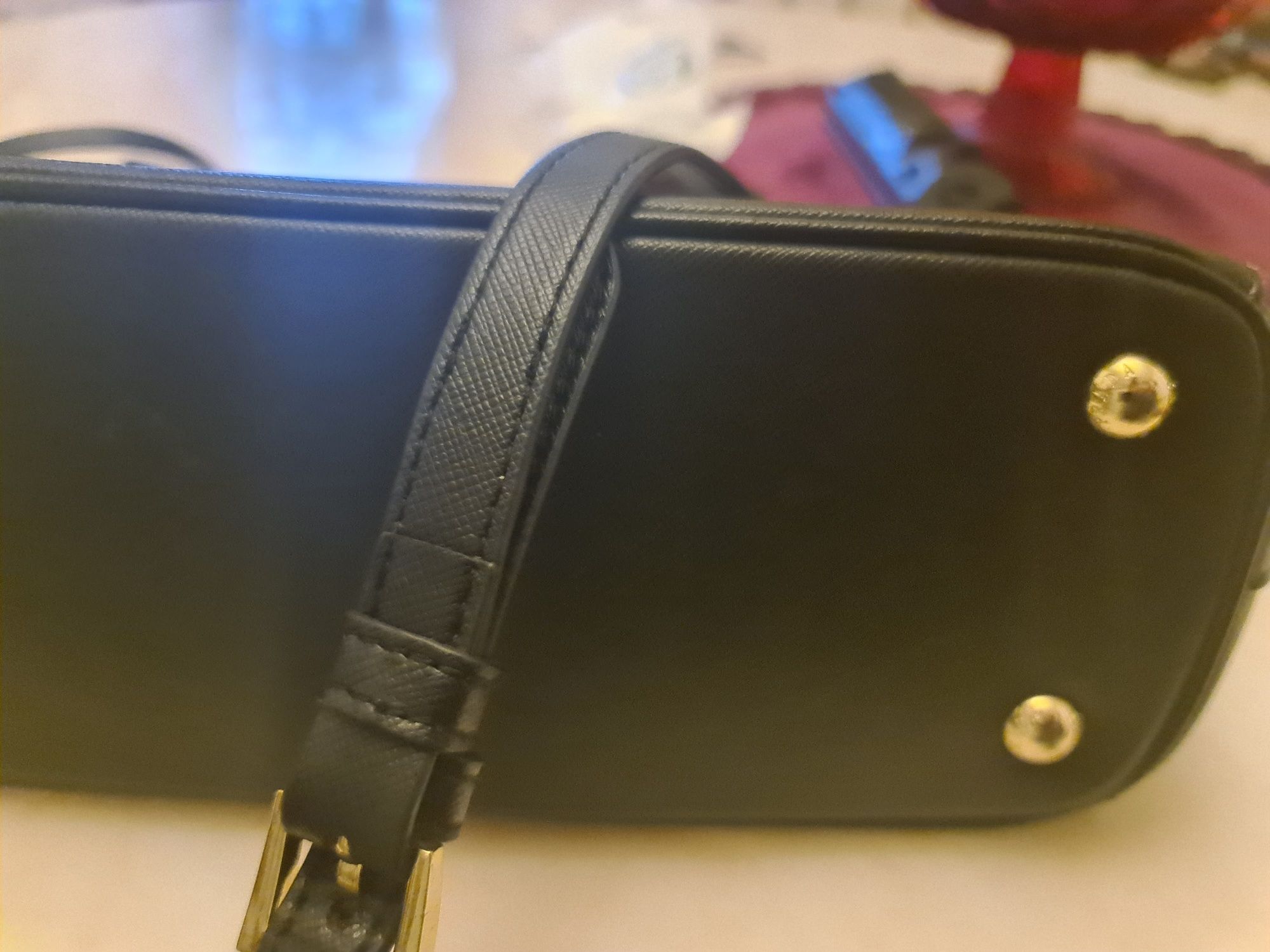 Geanta prada neagra