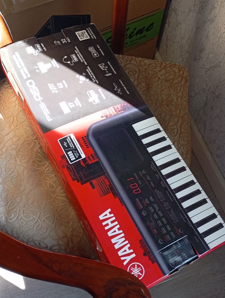 Yamaha PSS A50 Синтезатор