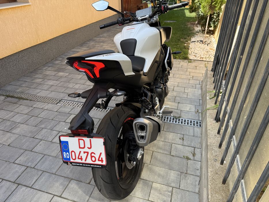Motocicleta cfmoto 450 nk 2025 -807 km
