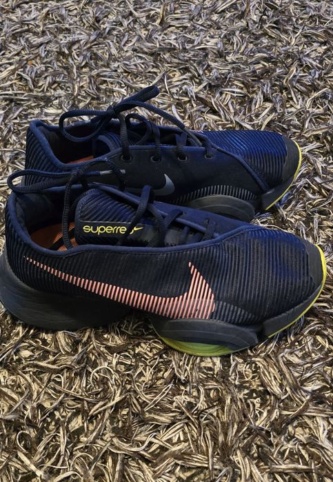 Adidasi Nike superrep