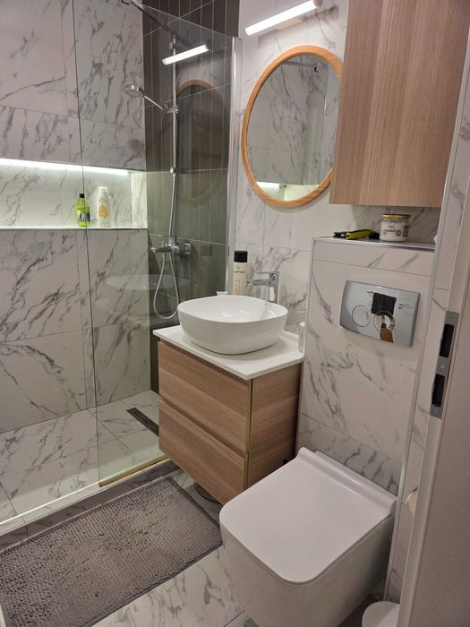 PF Dau in chirie apt. premium cu 2  camere+parcare in zona Donath park