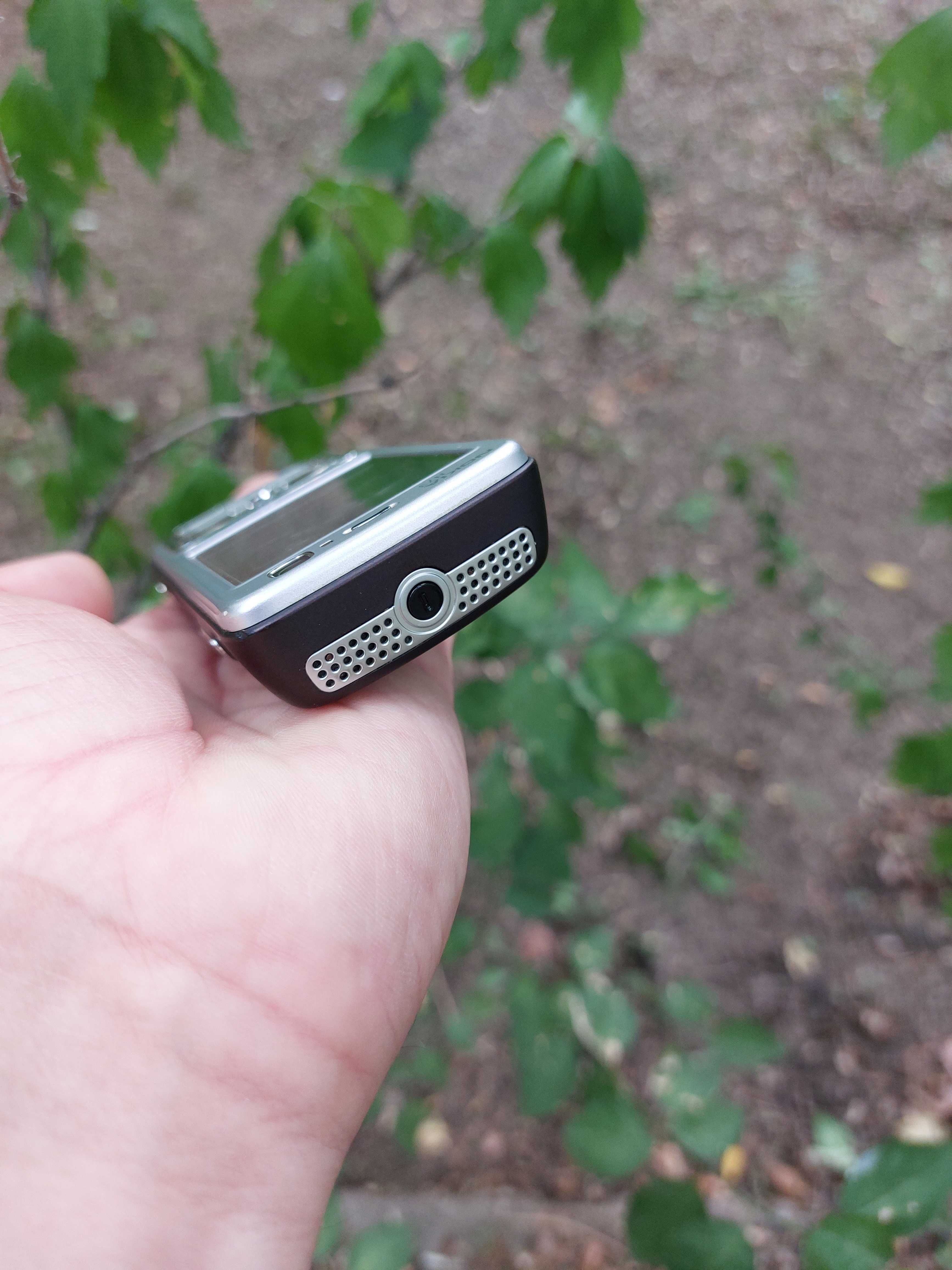Nokia N73 silver original Finlanda decodat stare f buna cu sigla Vodaf