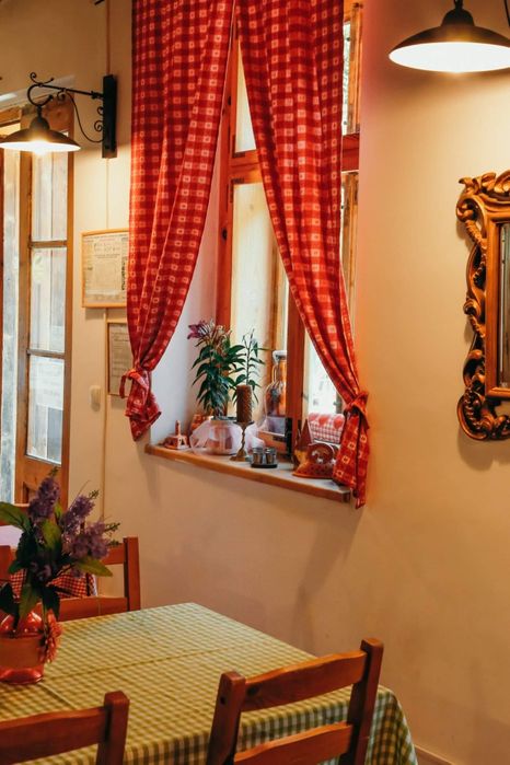 Casă/Restaurant Sasca Montană