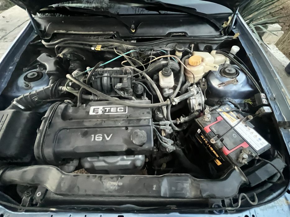 Nexia 2 сотилади мотор 1.6