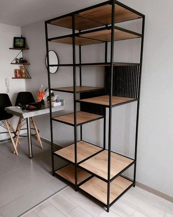 Parta/stol/loft uslubida metalldan yasalgan