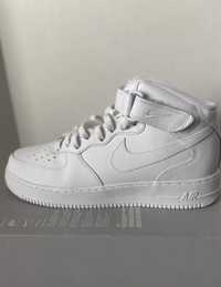 Adidasi Sneakers|Mid | Air Force 1 Triple White - Stoc Limitat