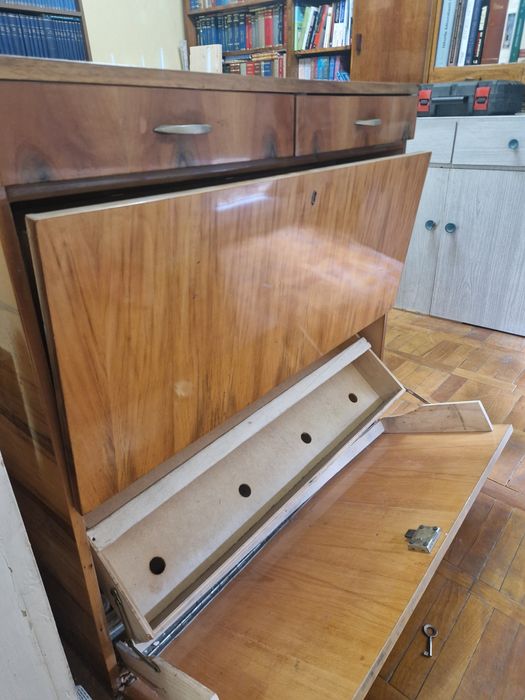 Dulap pentru pantofi cu doua spatii depozitare și doua sertare