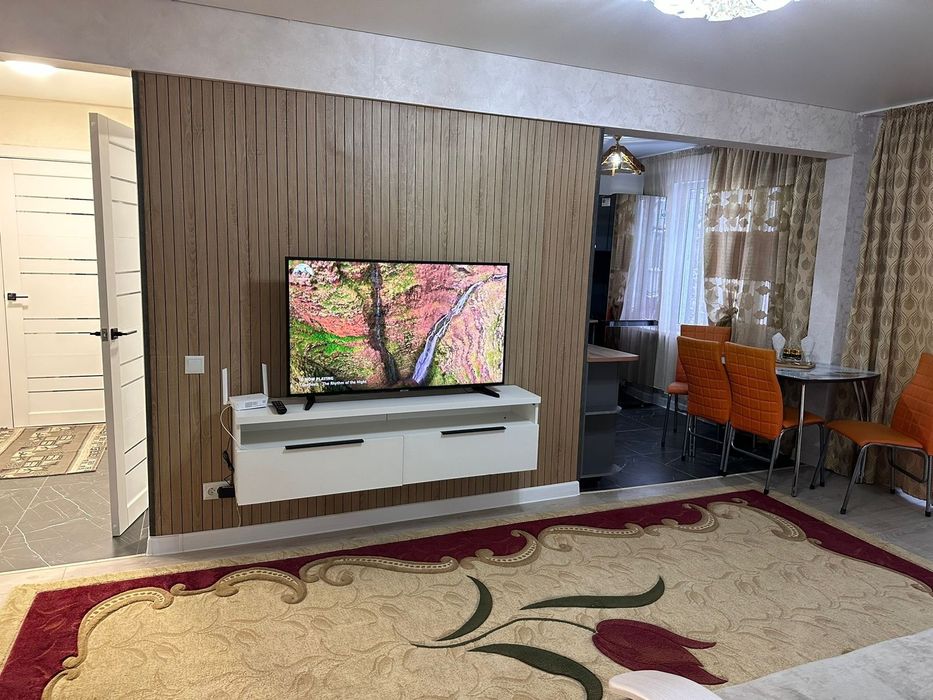 Сдам 3х комнатную квартиру ЛЮКС в центре (Каспи рэд,рассрочка)