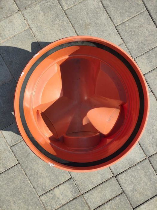 Baza camin canalizare D: 400 3 intrari si 1 iesire D.160 , extra CAPAC