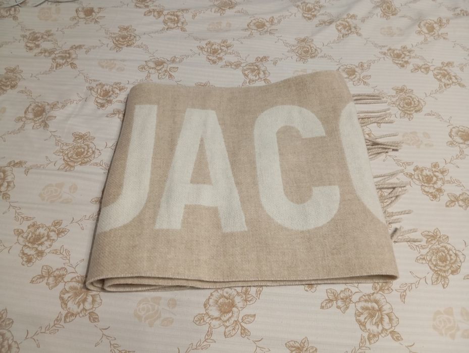 Продам шапку с шарфом