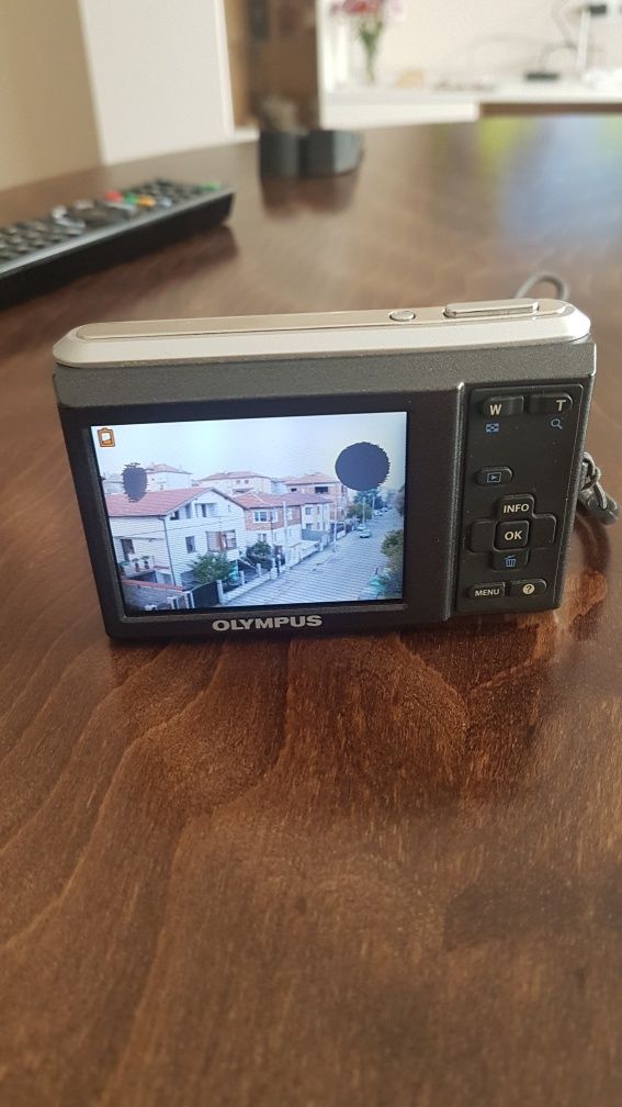 Цифров фотоапарат OLIMPUS