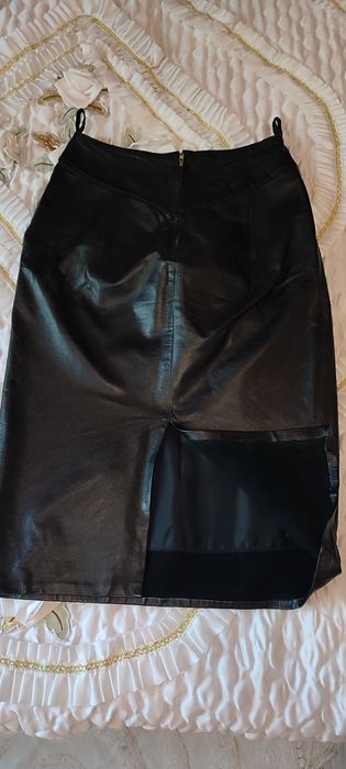 Fusta piele midi, neagră Vural Switzerland, ECHTES LEDER