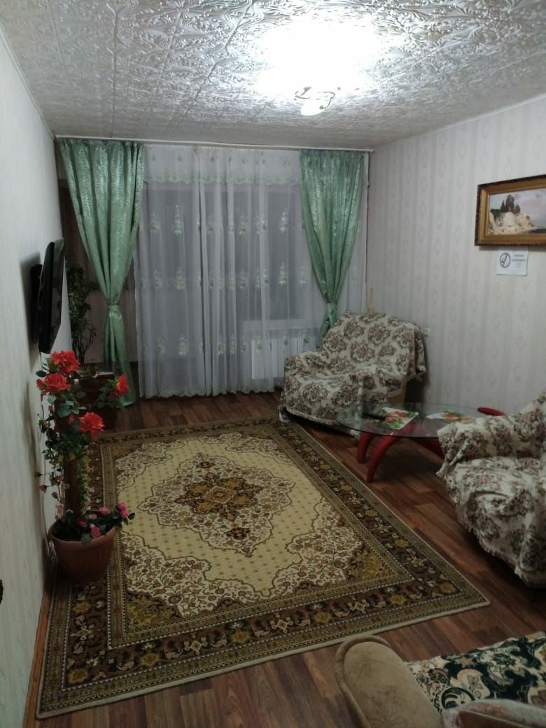 Сдается с бойлером чистая ,2 ком 8 микр-12000,1 ком.3"б" микр.-8000.