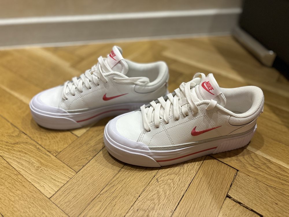 Ниски сникърси/кецове/маратонки ОРИГИНАЛНИ Nike Court Legacy Lift