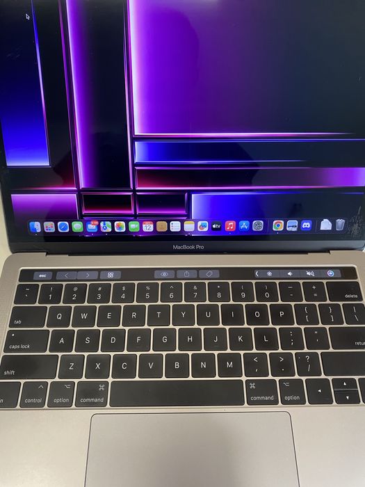 MacBook Pro 13 in stare foarte buna!