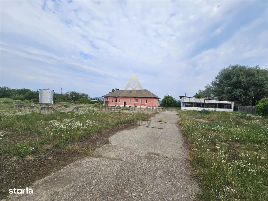 Teren De Vanzare Intravilan In Zona Industriala 10000 Mp Onesti