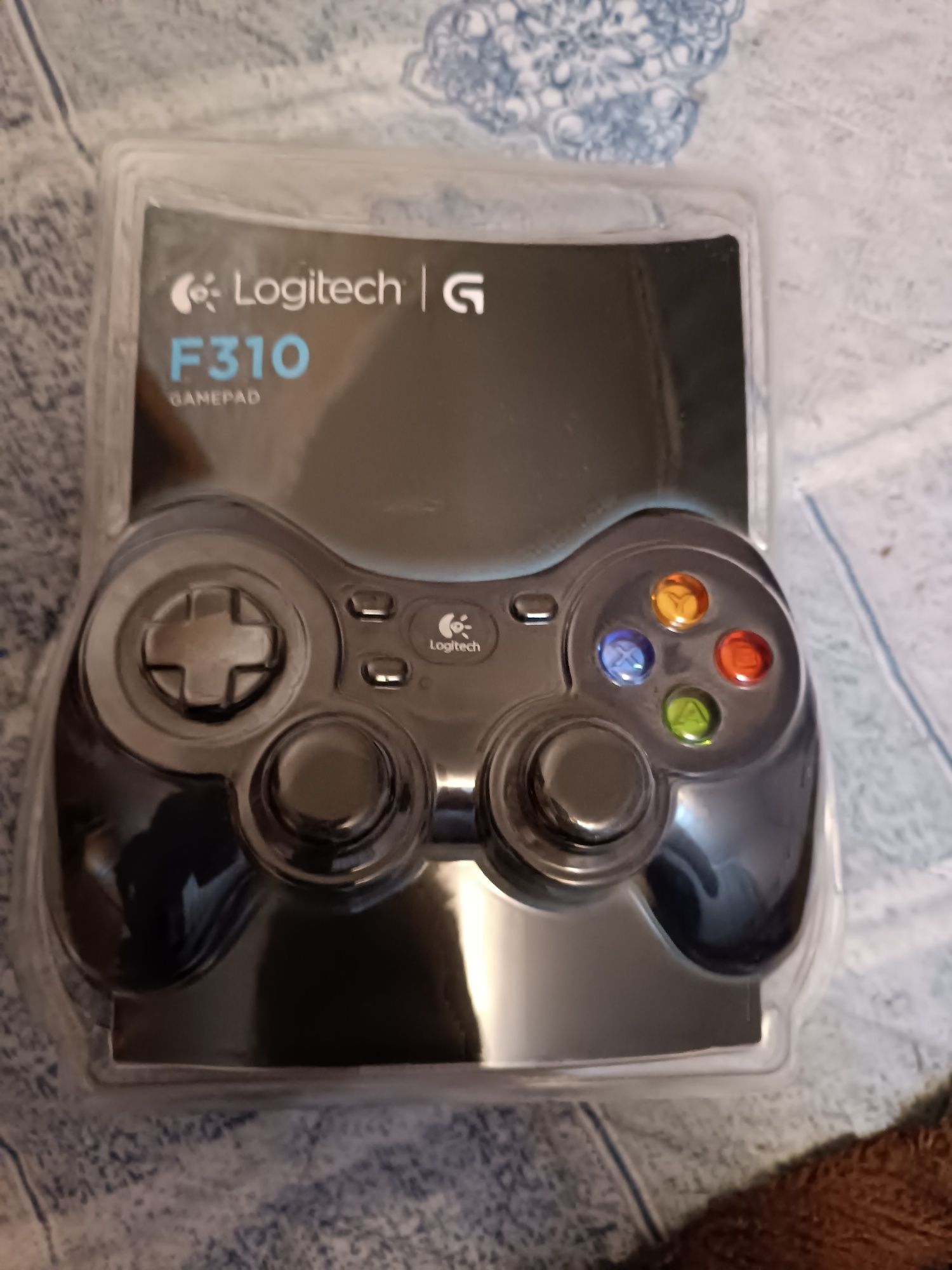 Игровой контроллер Logitech F310