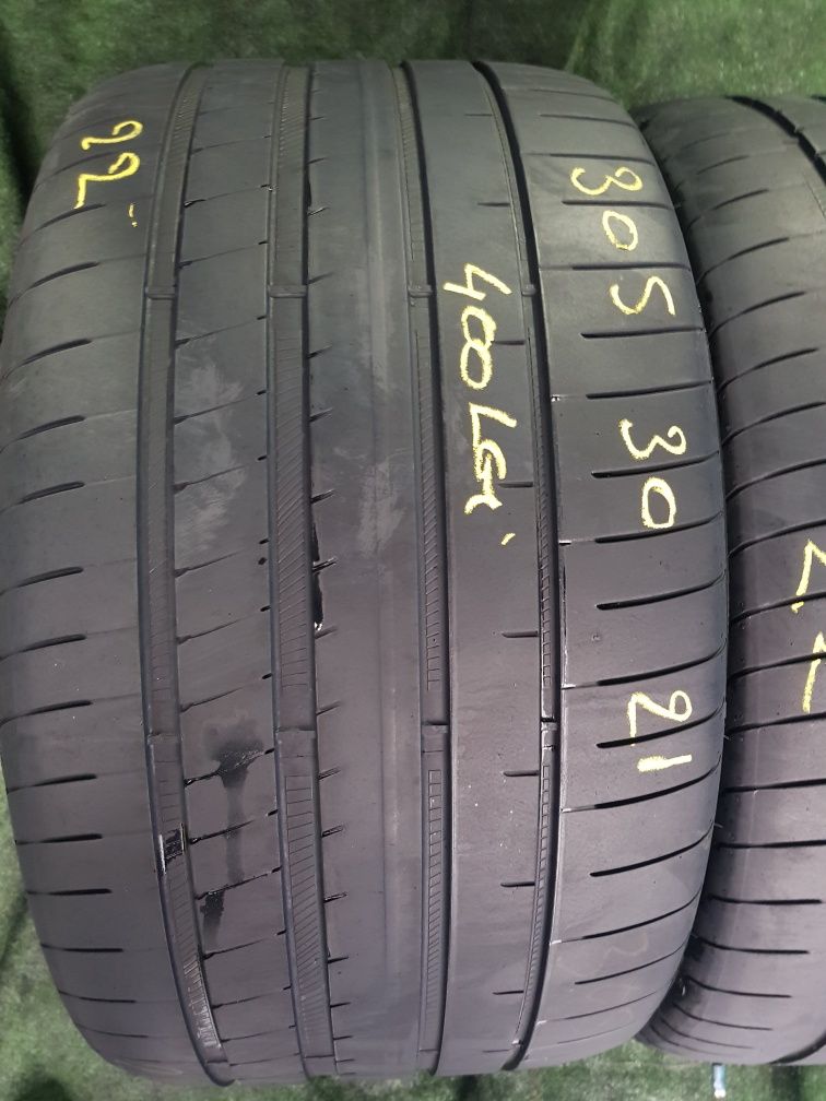 Anvelope 2x305 30 21 goodyear dot 22 mm 5