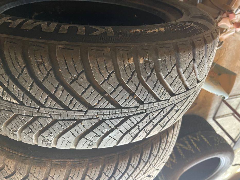 Cauciucuri de iarna 225/55/17