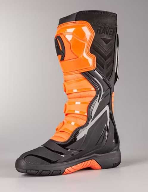 НОВИ ботуши RAVEN - 43 номер