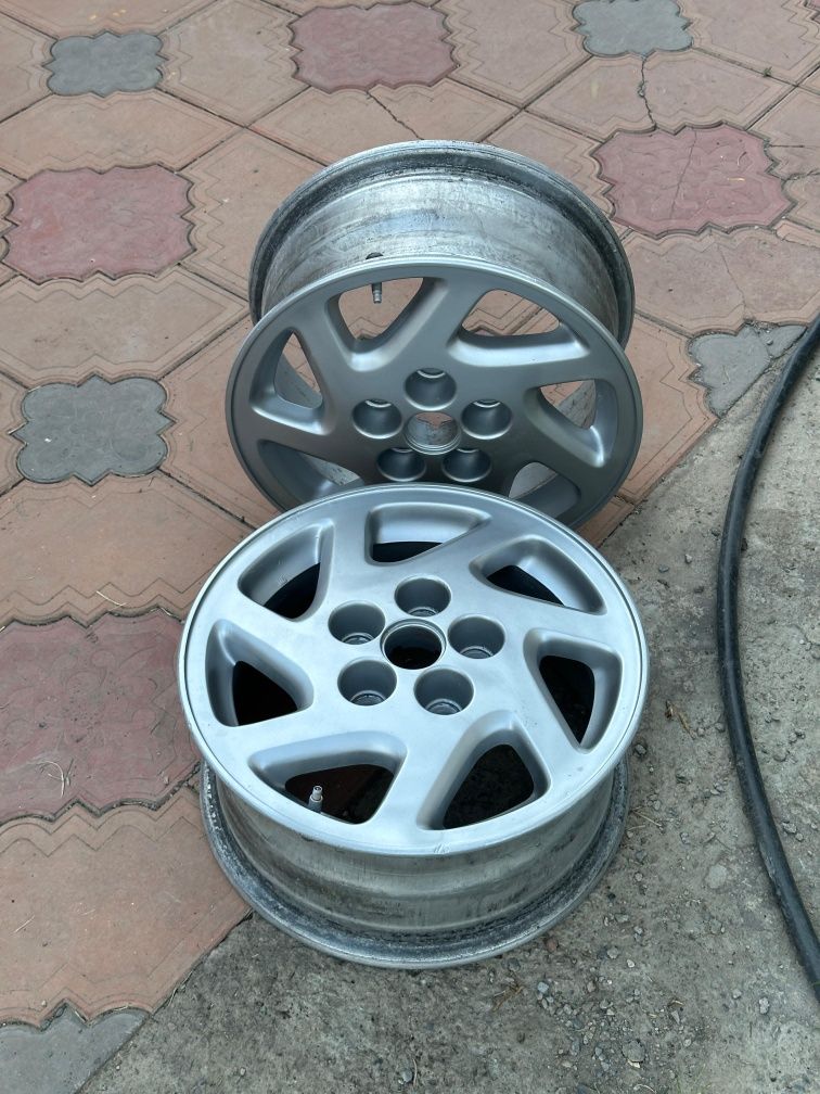 Титанка R15 продам срочно