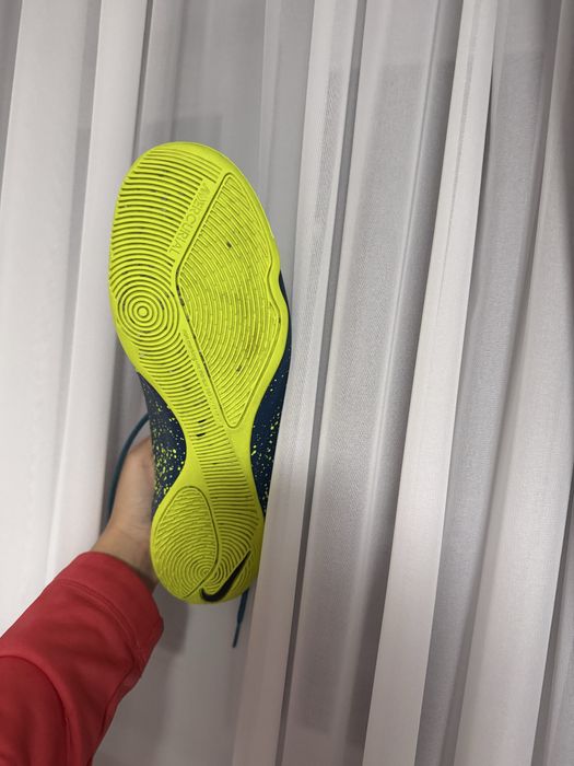 Ghete fotbal Mercurial Victory V IC Nike 44,5 - 28,5 cm