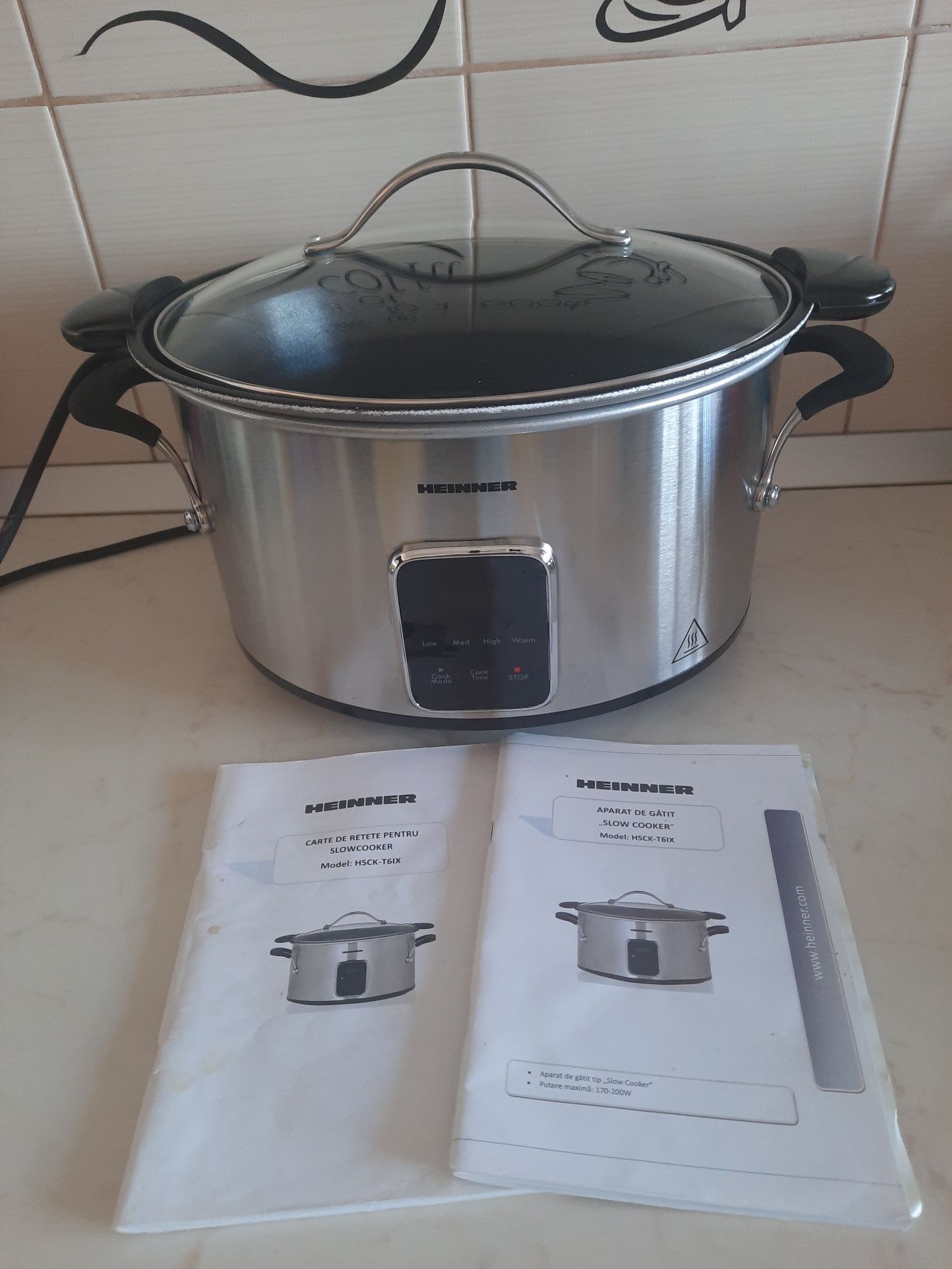 Slow Cooker Heinner HSCK-T6IX, 6 L, 185 W, Control Electronic, 3 Setar