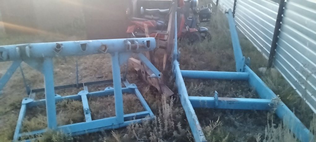 Продается Кун на трактор Т 40 ,целиндры есть в наличии.