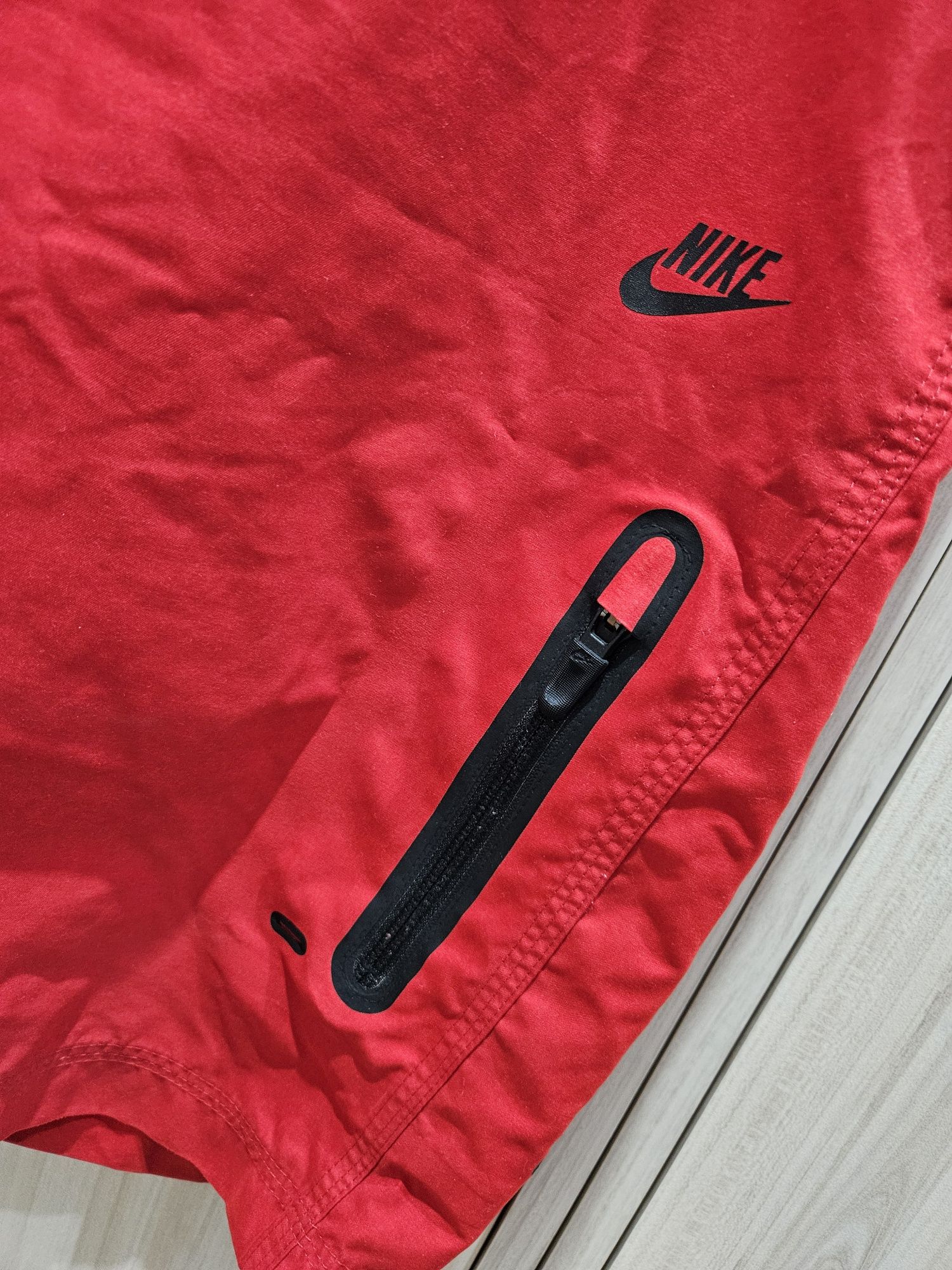 Nike Tech Fleece - Л размер шорти