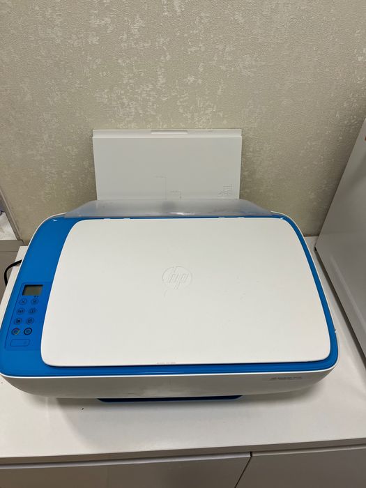 Принтер цветной и черно белый Hp 3639