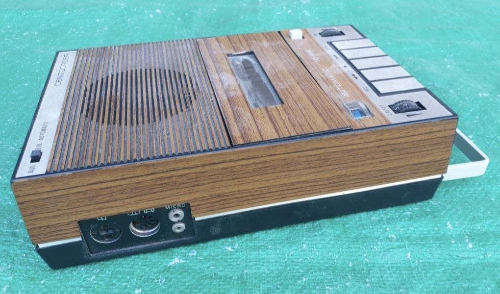 Casetofon deck Centcorder automatic TC914 carcasa imitatie lemn