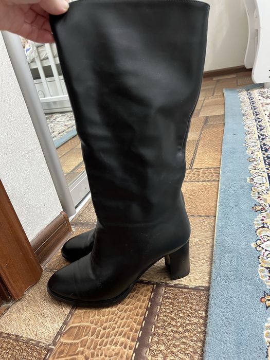 Продам зимние сапоги