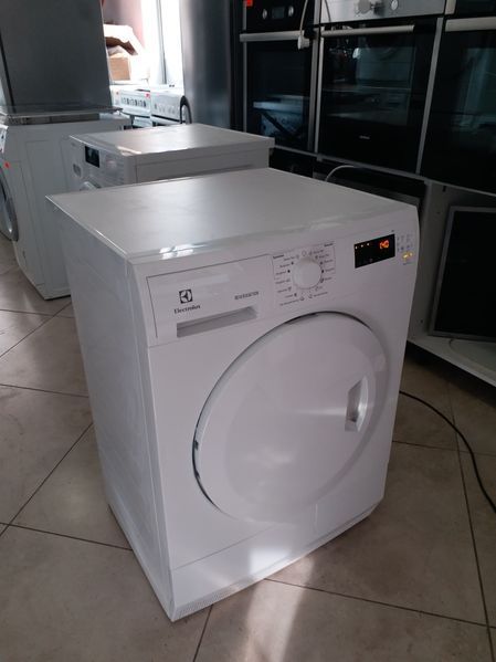 Сушилня Electrolux 55/ см,Слим  7кг