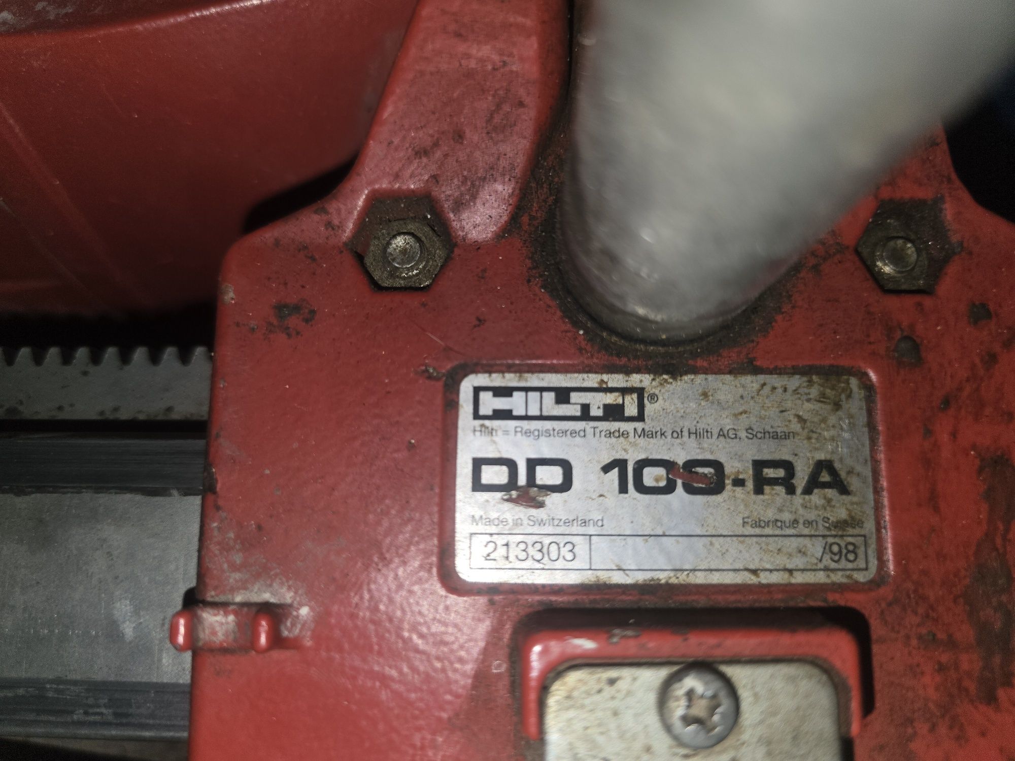 Hilti DD-80 буровая установка