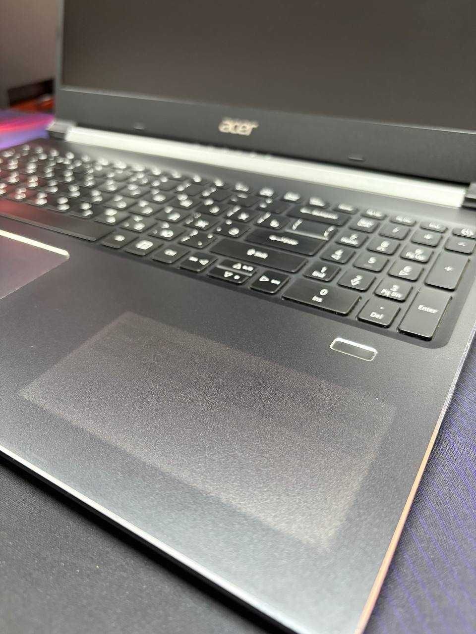 ACER aspire A715 - 74G